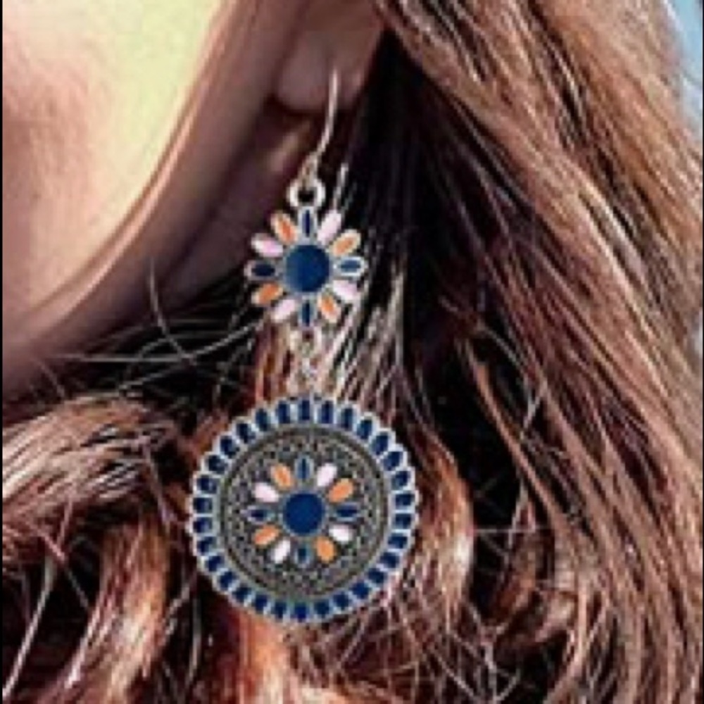 Beautiful Dangling Earrings Navy, Orange,& Pink
